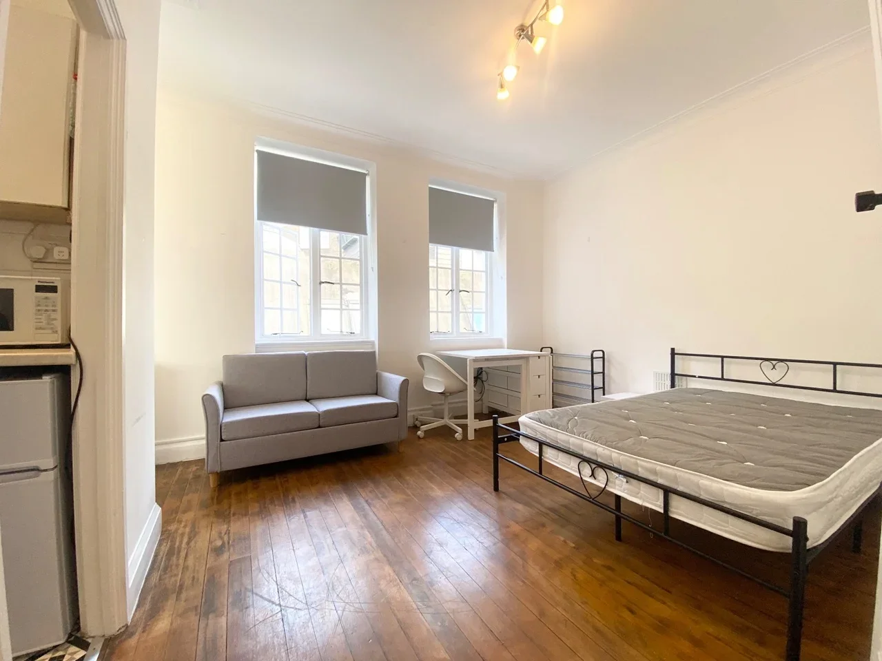 Flat Beaumont Street in City of Westminster