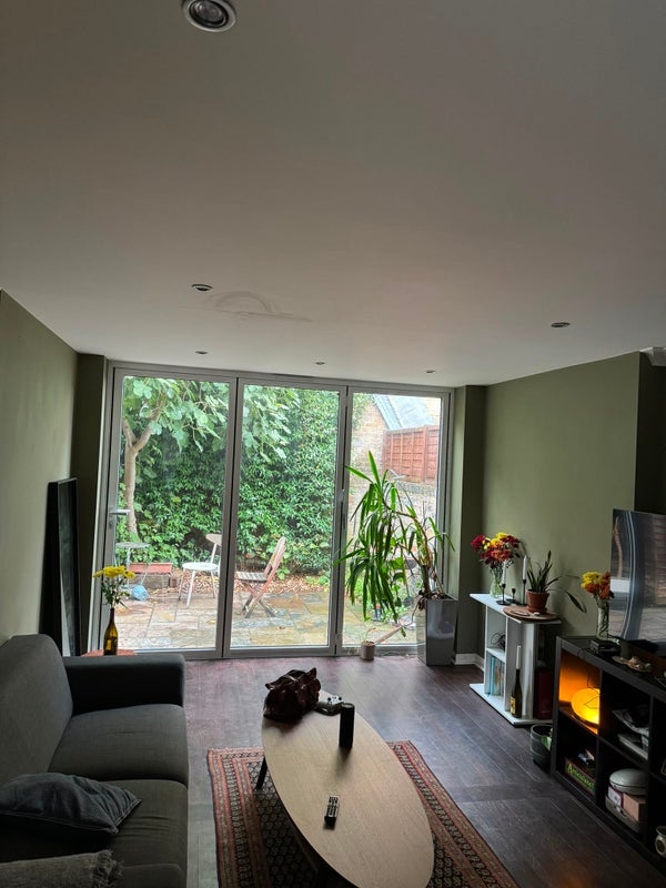 Room Fernhead Road in City of Westminster