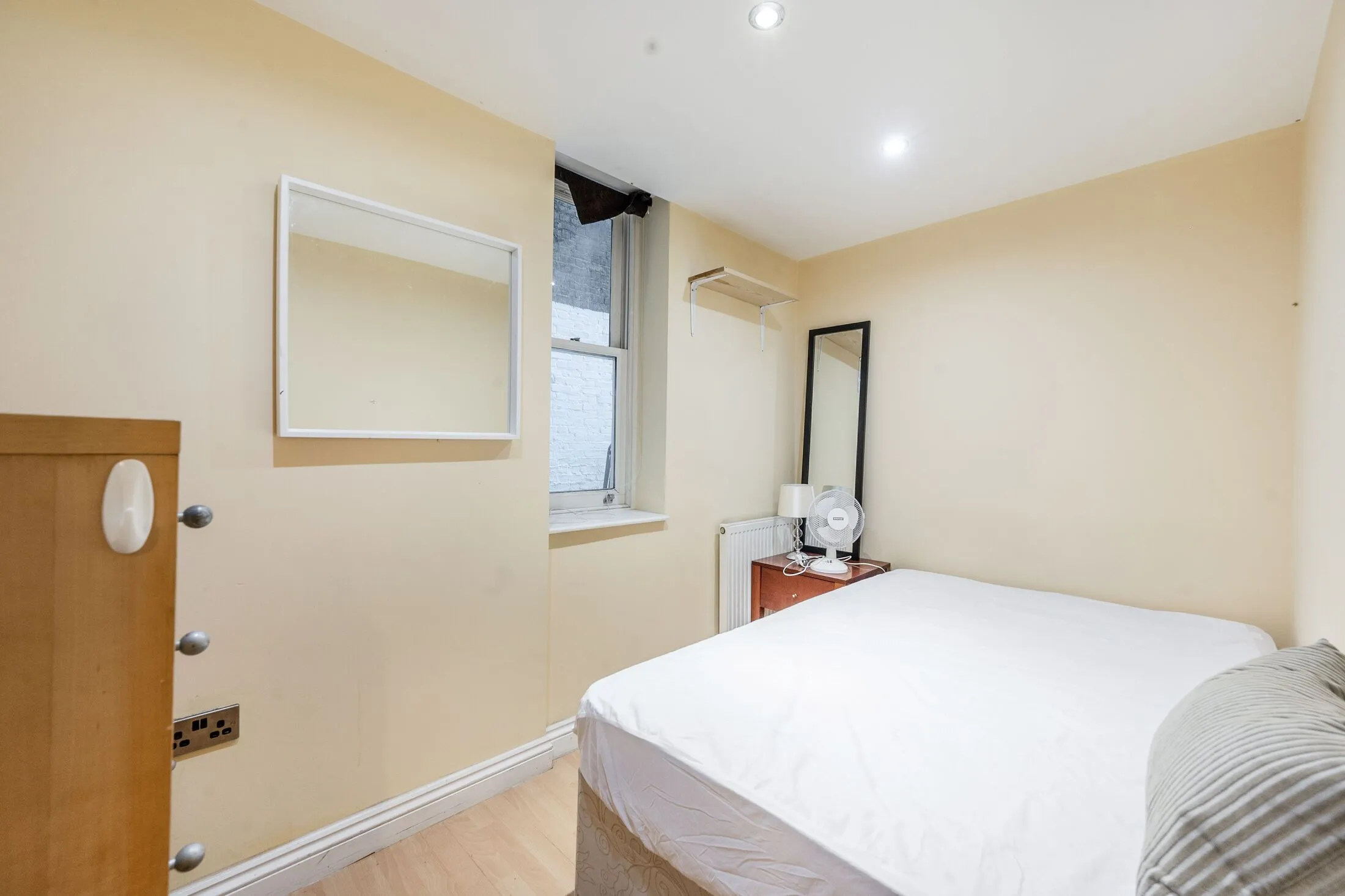 Flat Collingham Place in Greater London