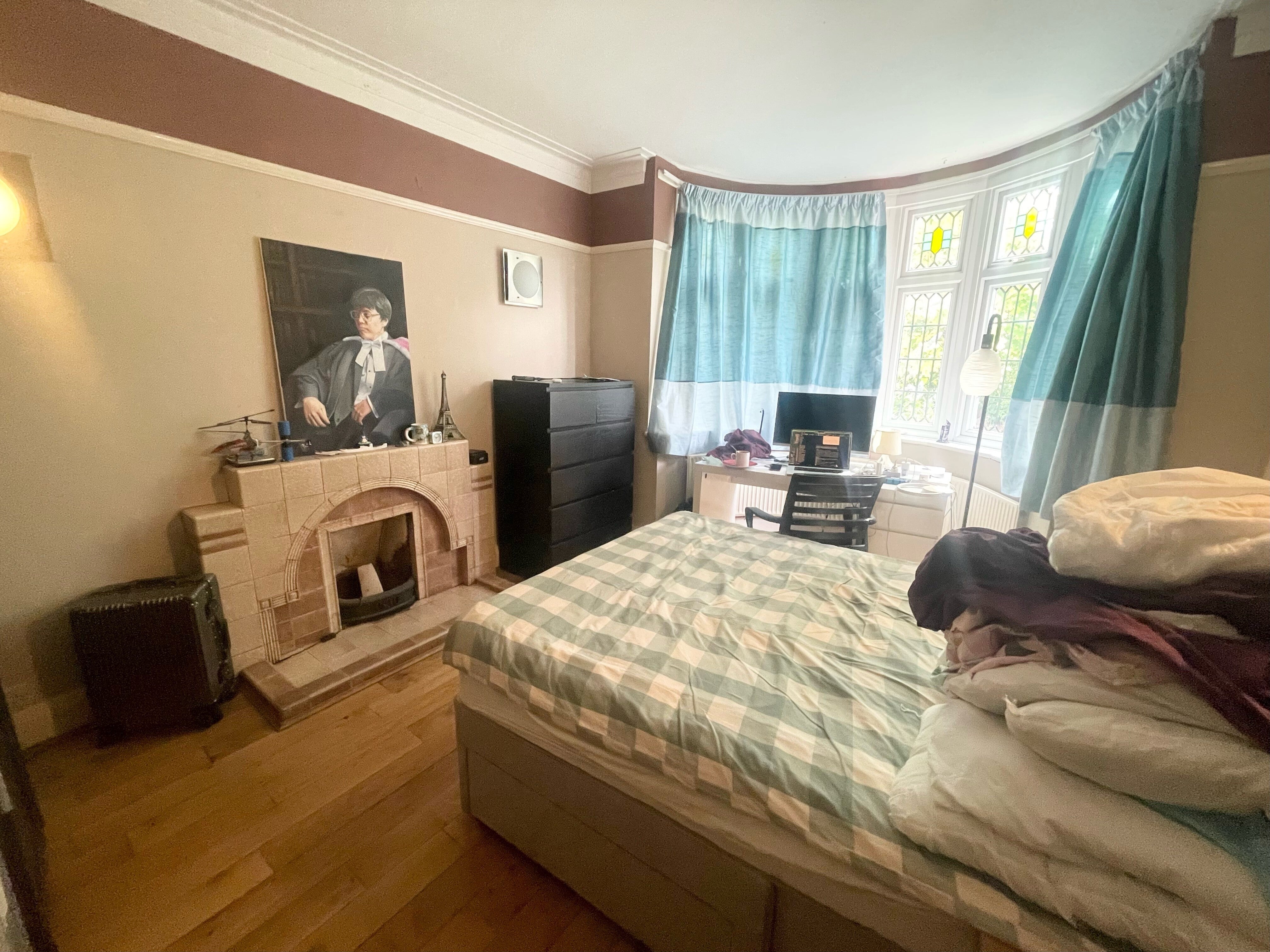 Room Bournbrook Road in Birmingham