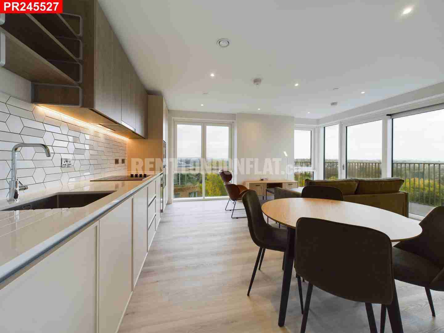 Flat Astell Road in Greater London