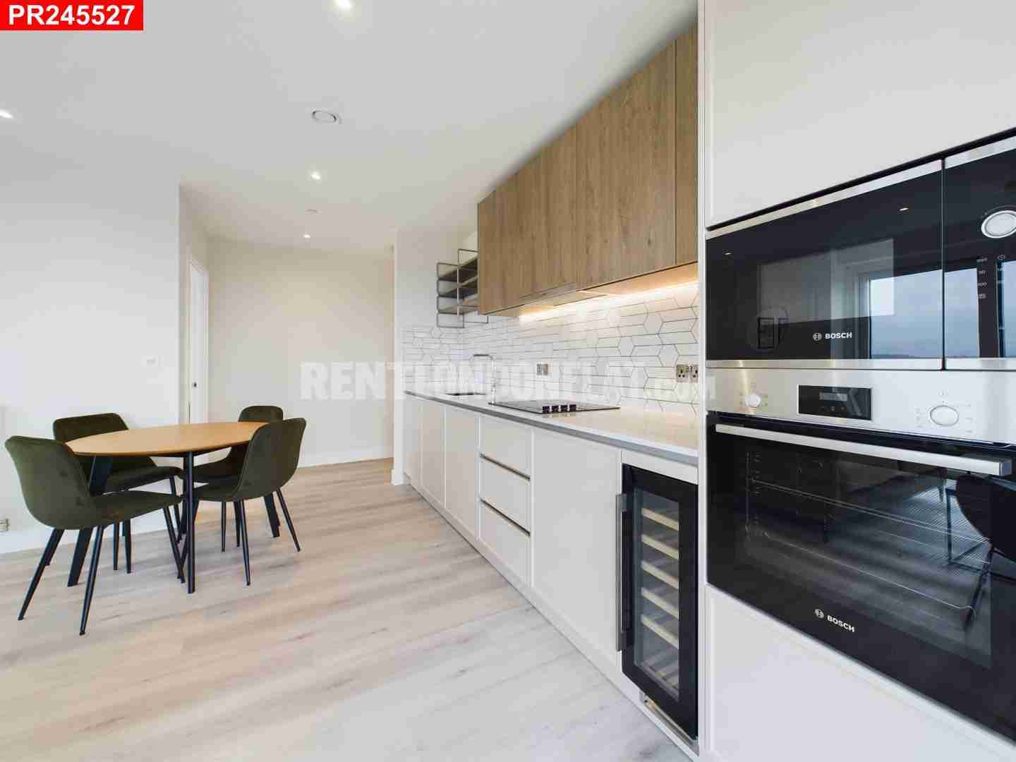 Flat Astell Road in Greater London