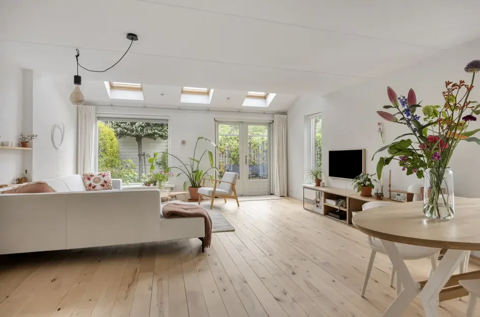 Hoekwoning te koop: Bleekveld 2, Den Hoorn