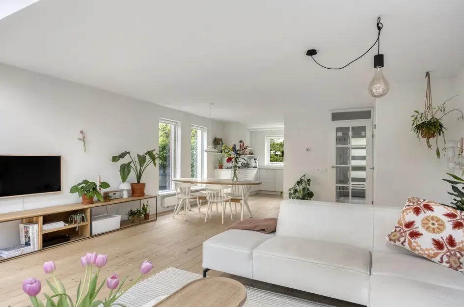 Hoekwoning te koop: Bleekveld 2, Den Hoorn