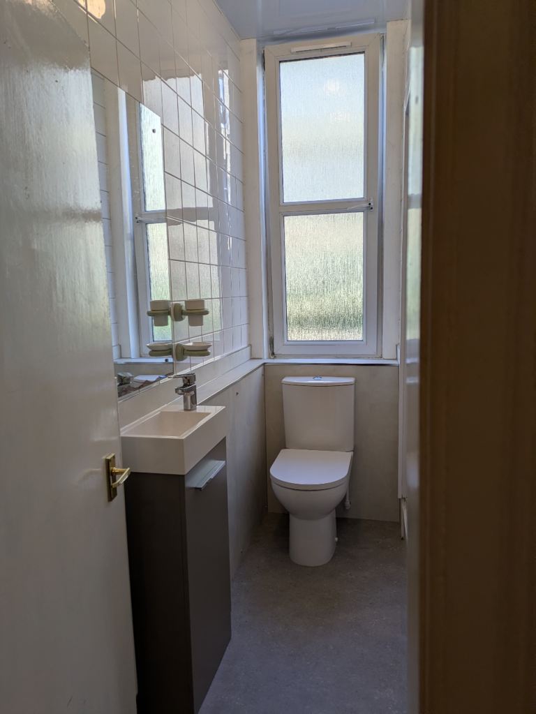 Flat Watson Crescent in City of Edinburgh