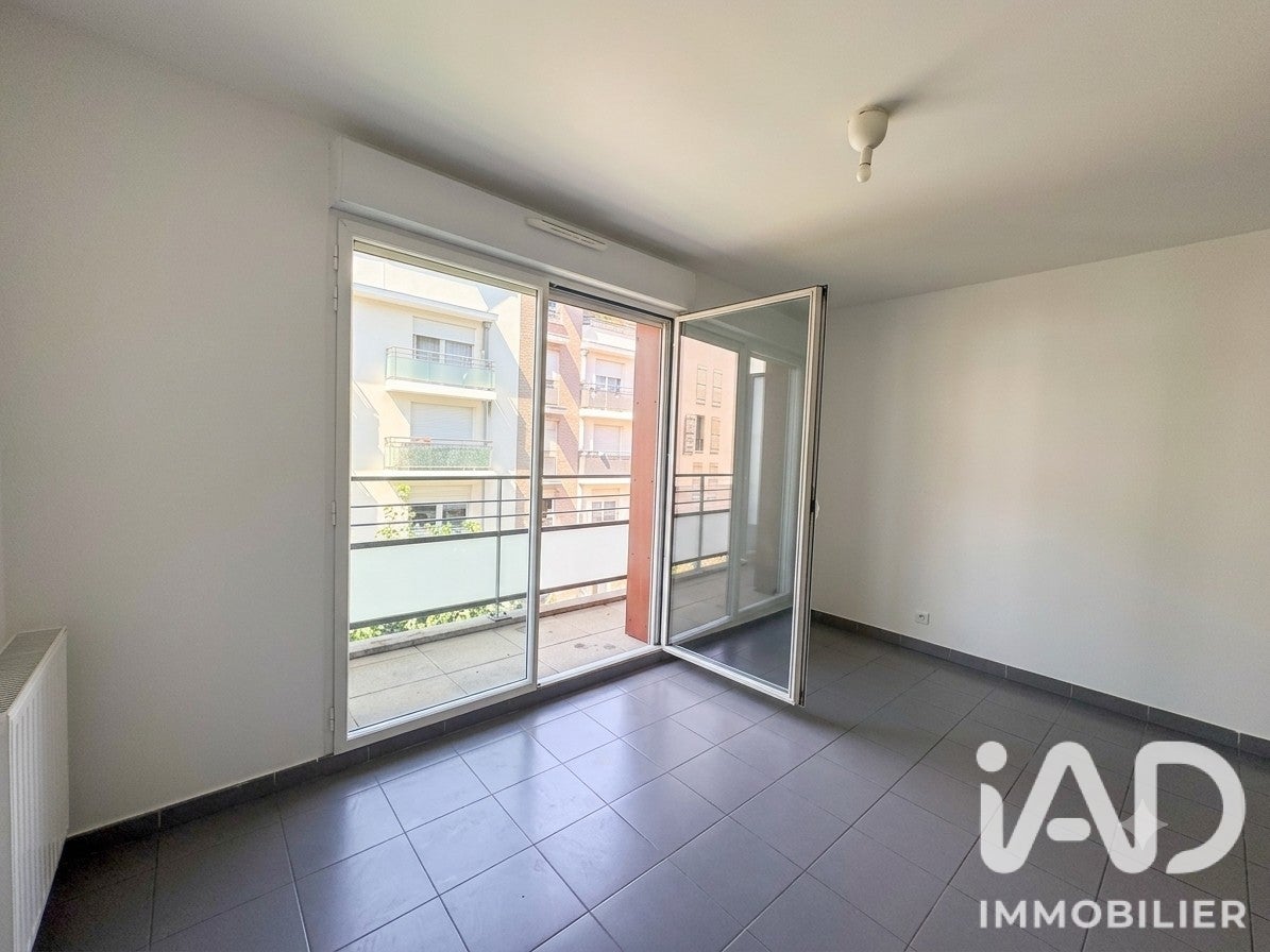 Appartement Rue Charles Infroit à Vitry-sur-Seine