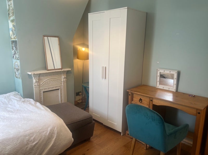 Room Harold Road in Greater London