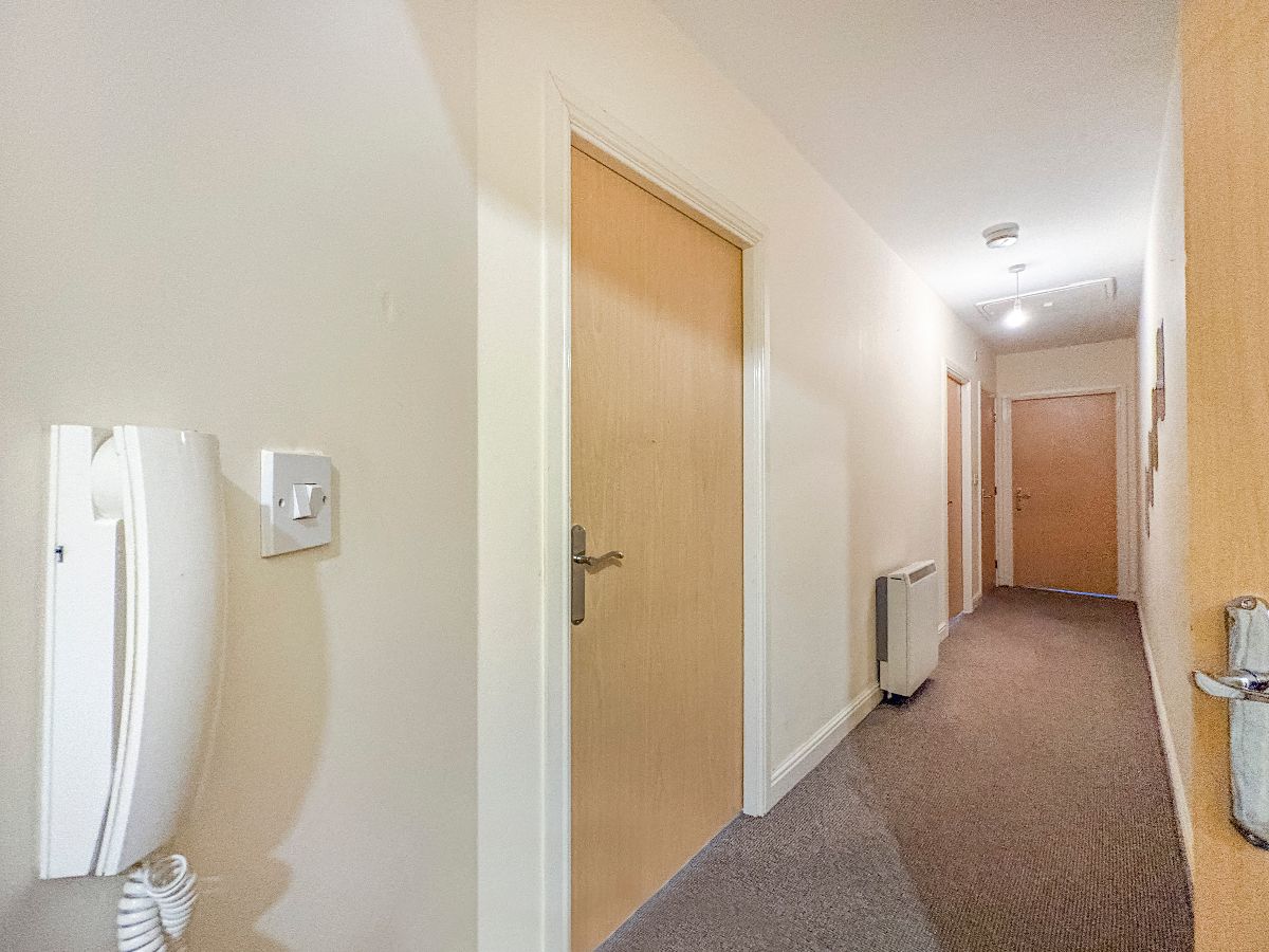 Flat Highcroft in Bolton