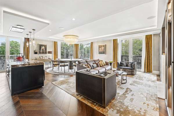 Flat Arundel Street in City of Westminster
