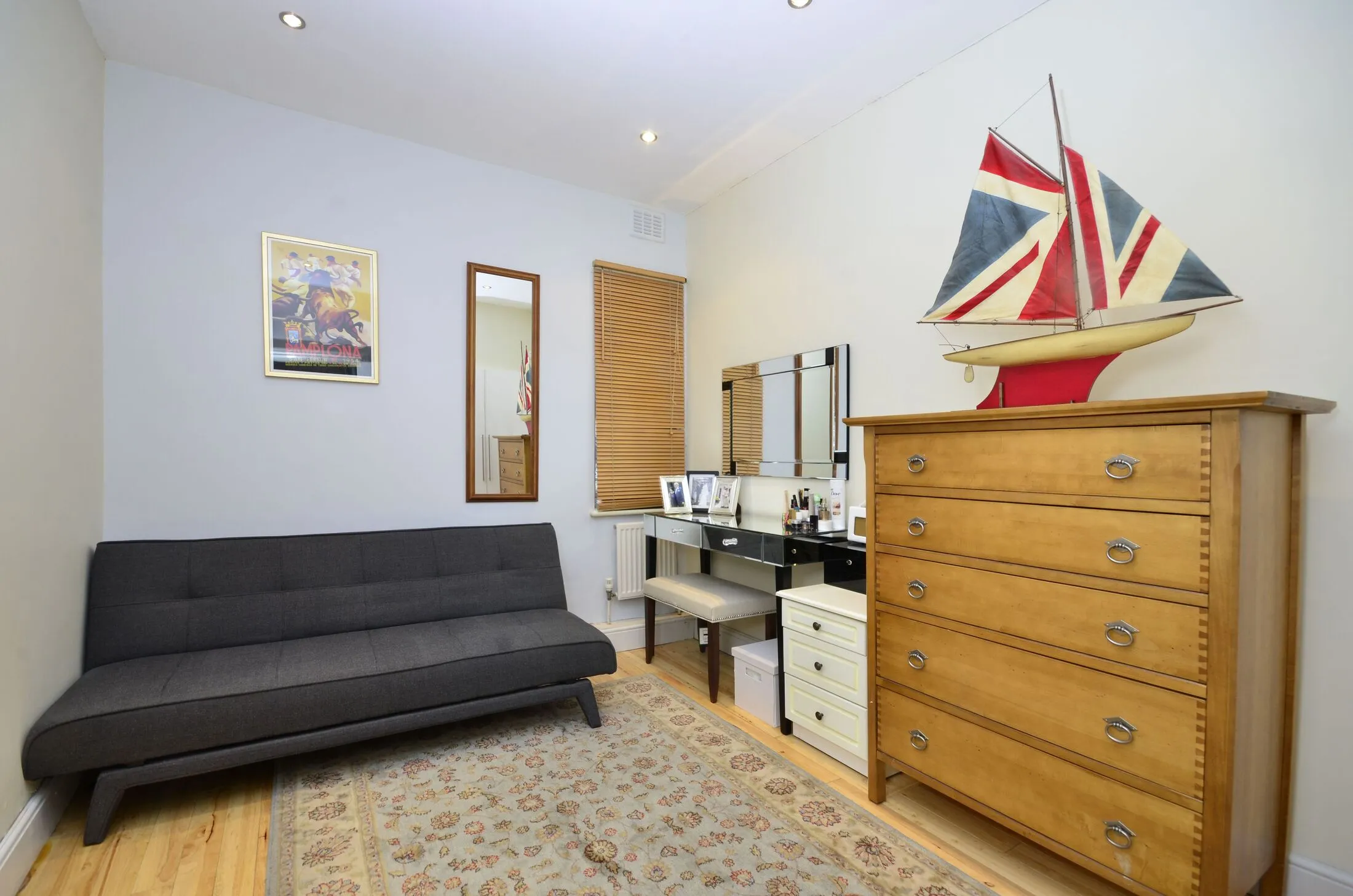 Flat Frognal in Greater London