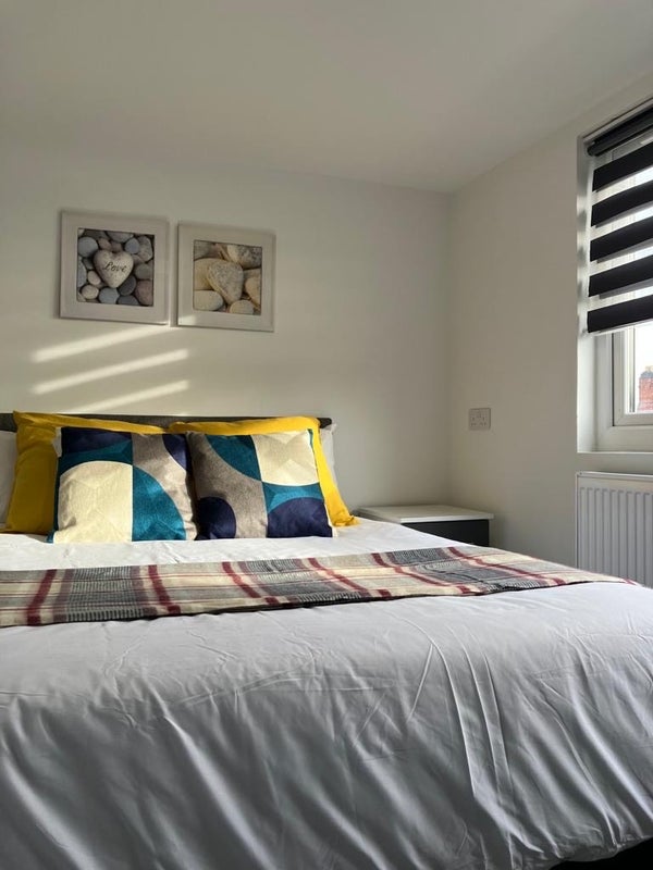 Room Denton Street in Leicester