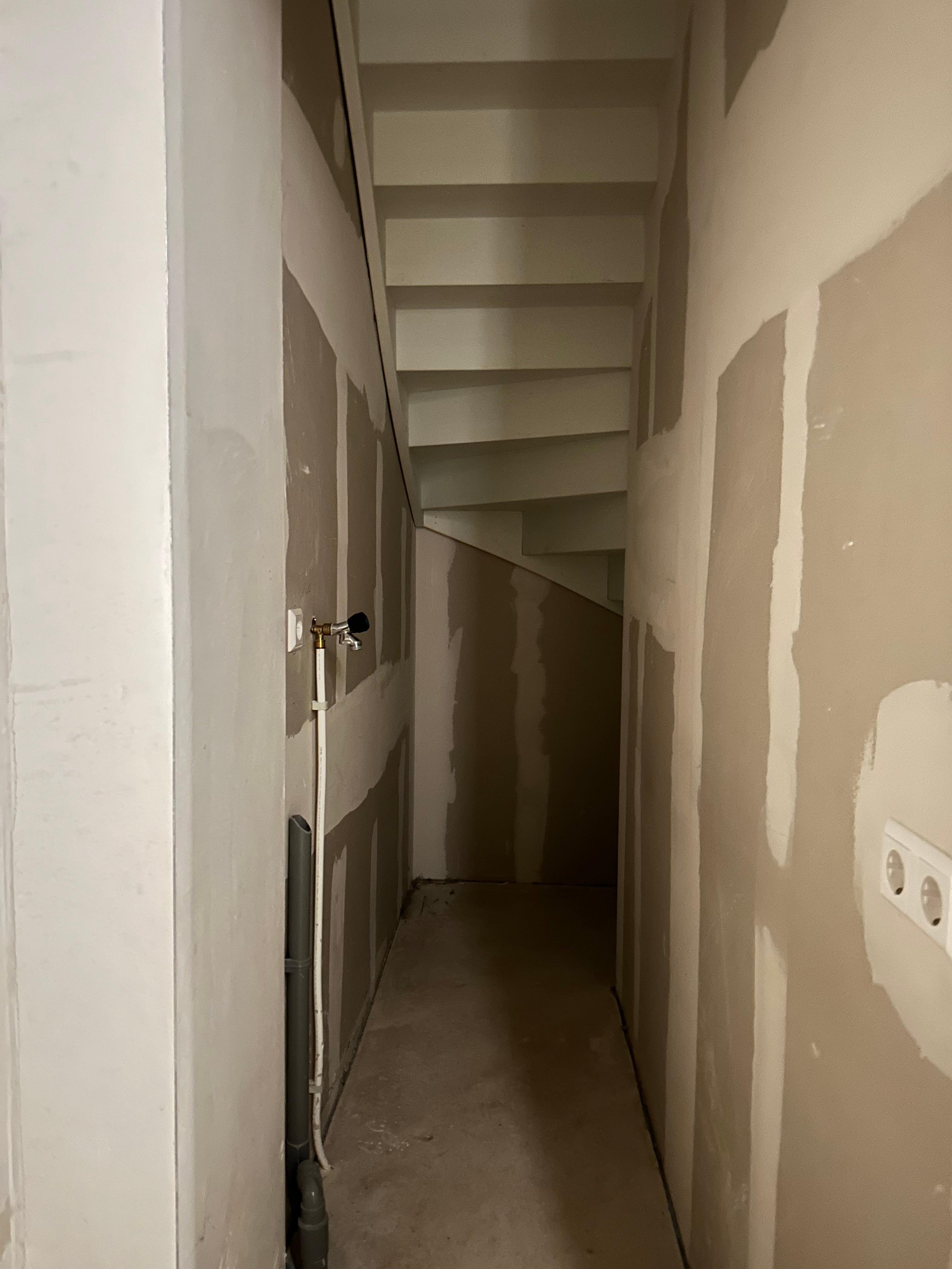 Appartement te huur: Koningin Sophiestraat 182, 'S-Gravenhage