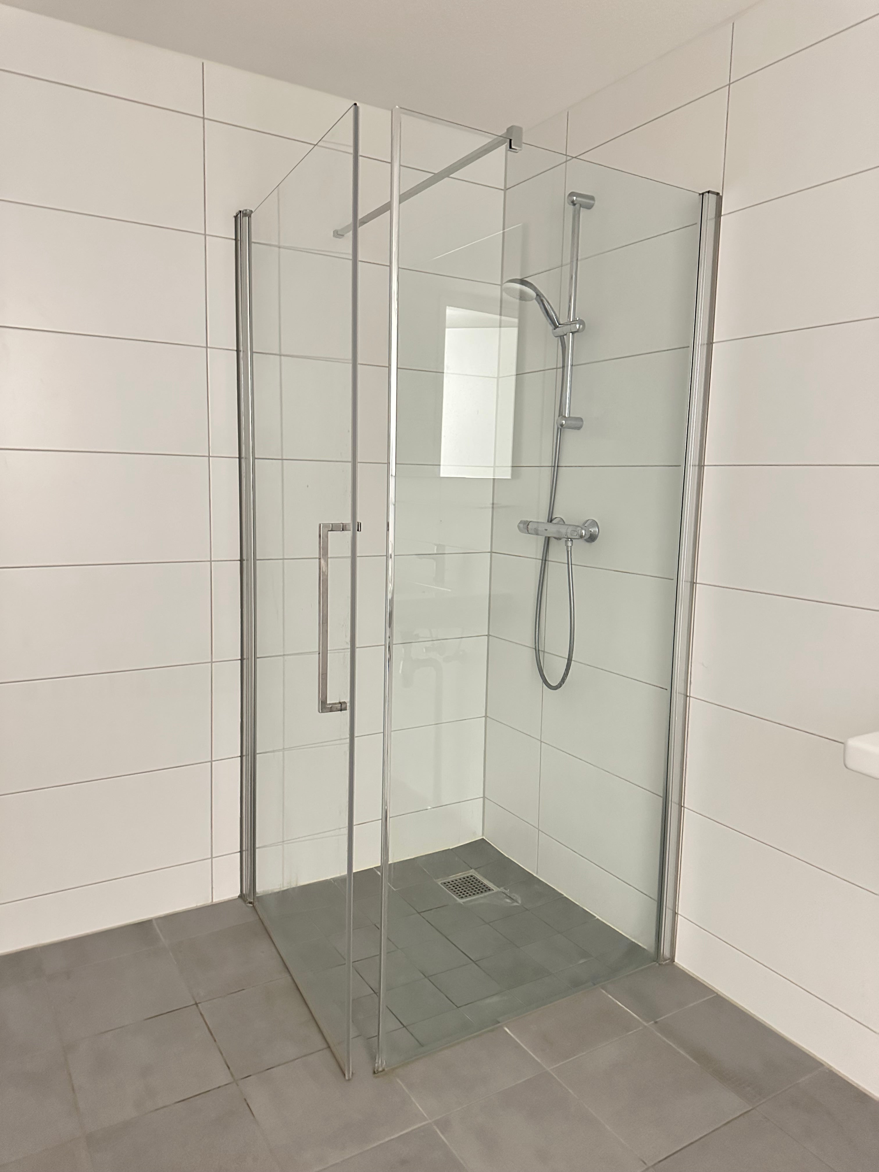 Appartement te huur: Koningin Sophiestraat 182, 'S-Gravenhage