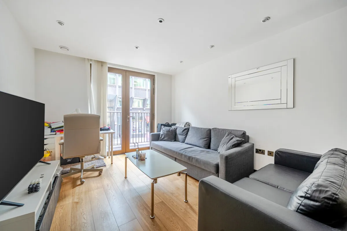 Flat Fetter Lane in City of London