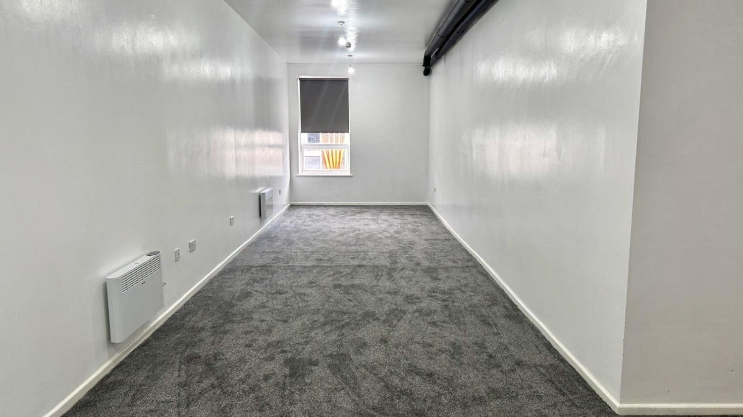 Flat Daisy Hill in Kirklees