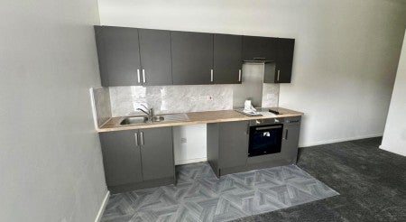 Flat Daisy Hill in Kirklees