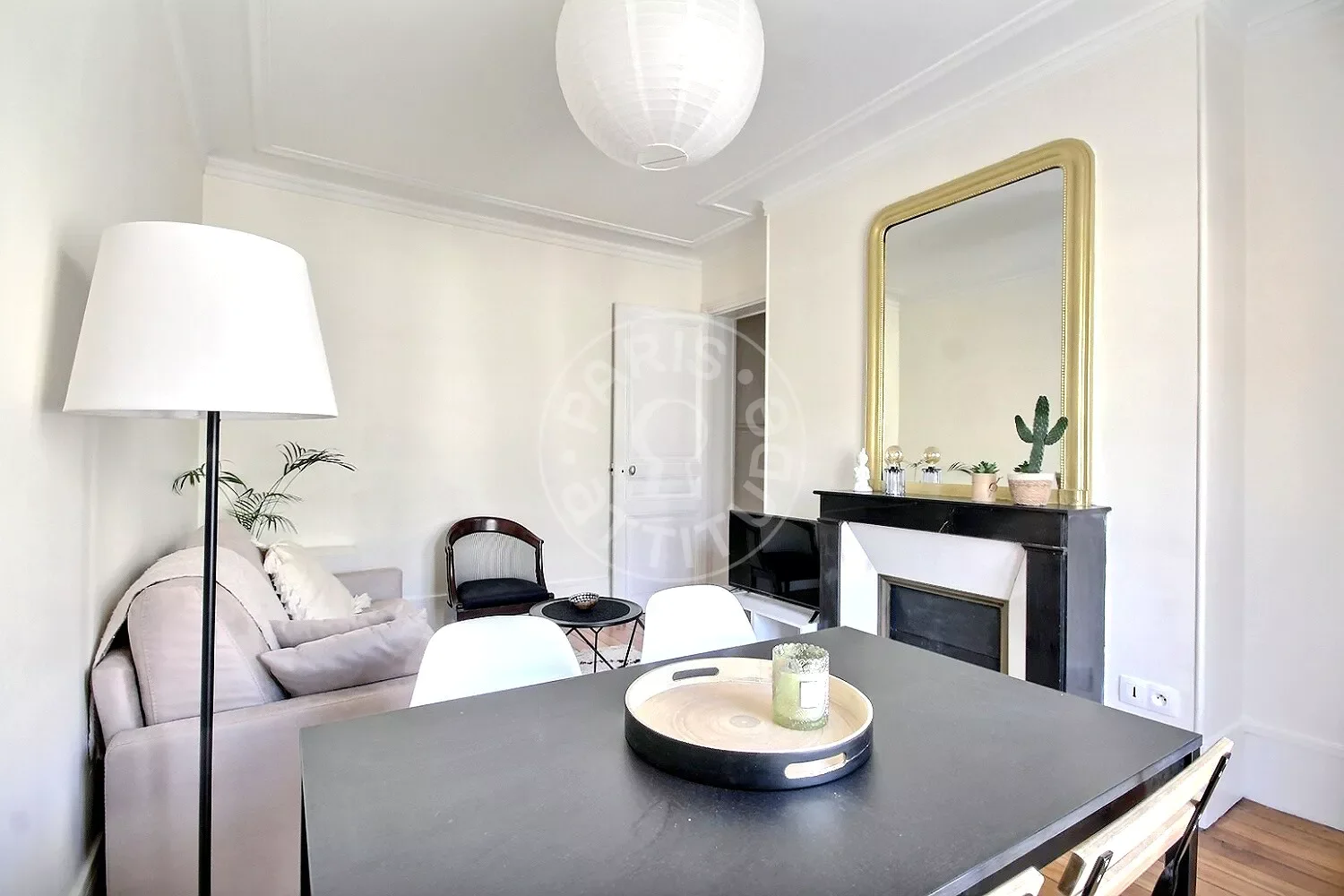 Appartement Rue de la Folie-Méricourt à Paris