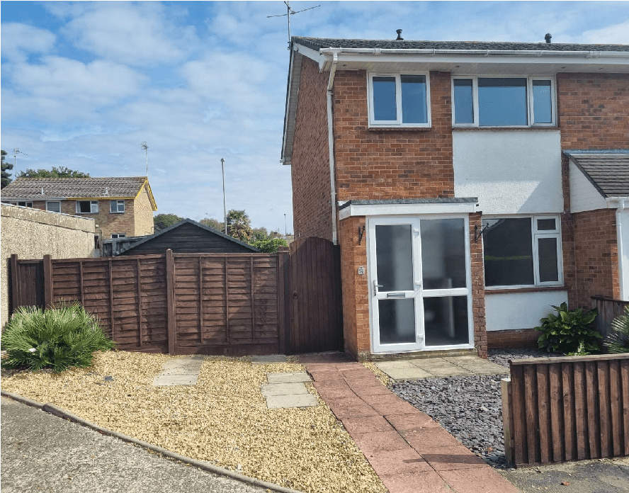 House Gurjun Close in Poole