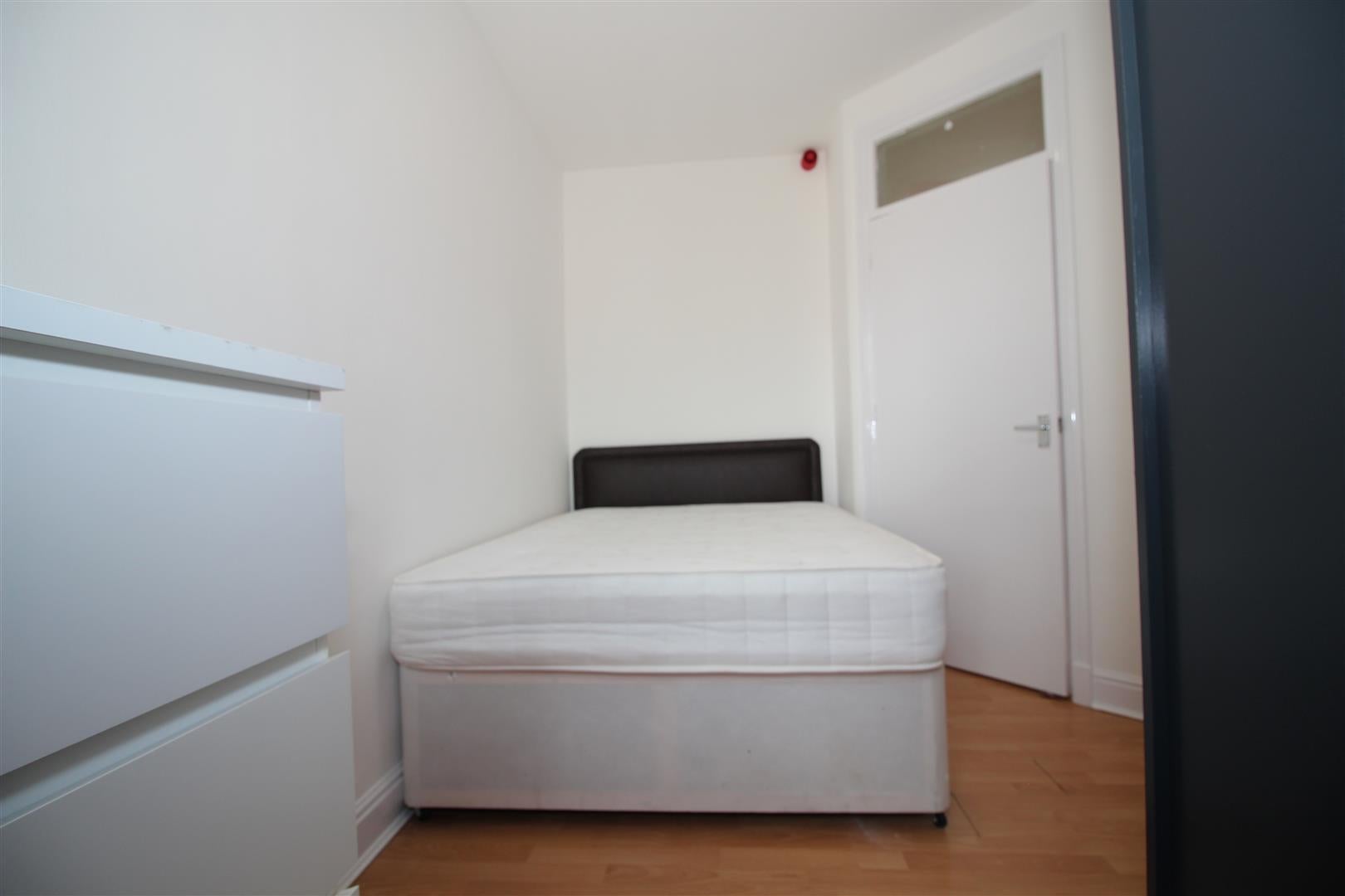 Flat Evington Road in Leicester