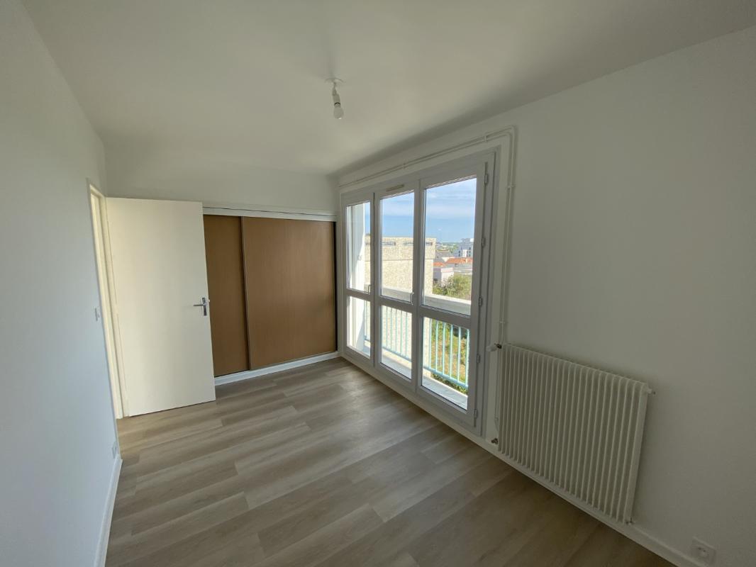 Flat Square du Bois Perrin in Rennes