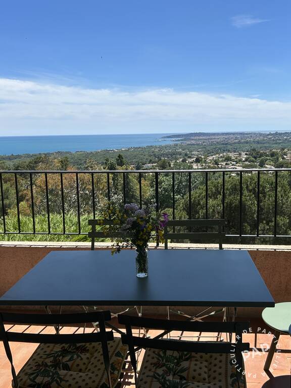 Appartement Boulevard Éric Tabarly à Villeneuve-Loubet