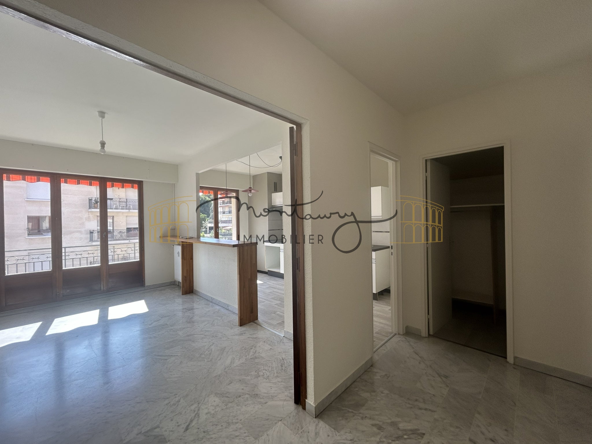 Appartement Boulevard Amiral Courbet à Nîmes