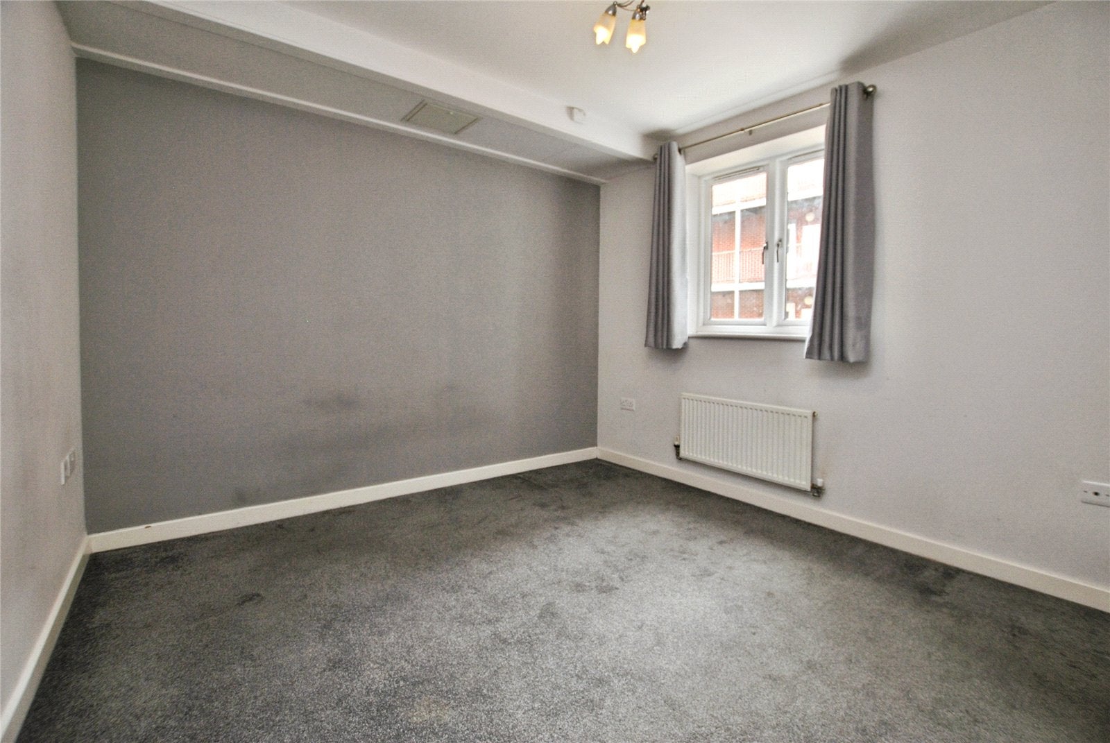 Flat Broomfield Road in Chelmsford