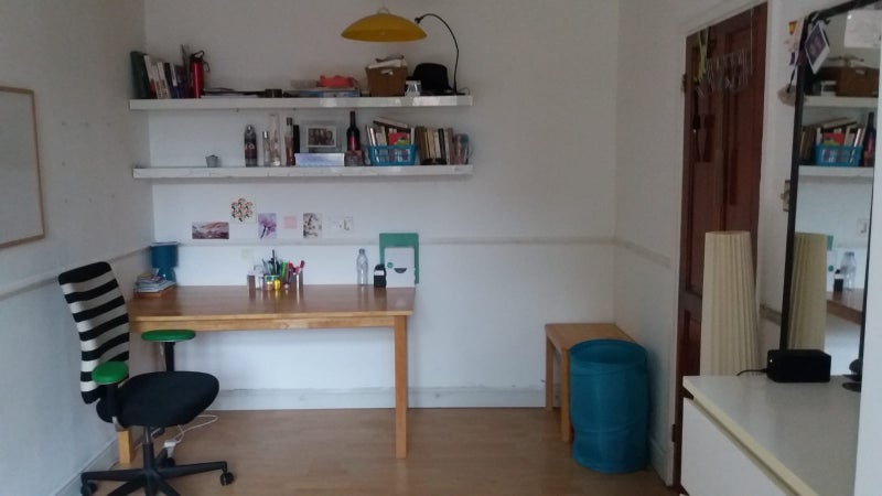 Room Spring Walk in Greater London