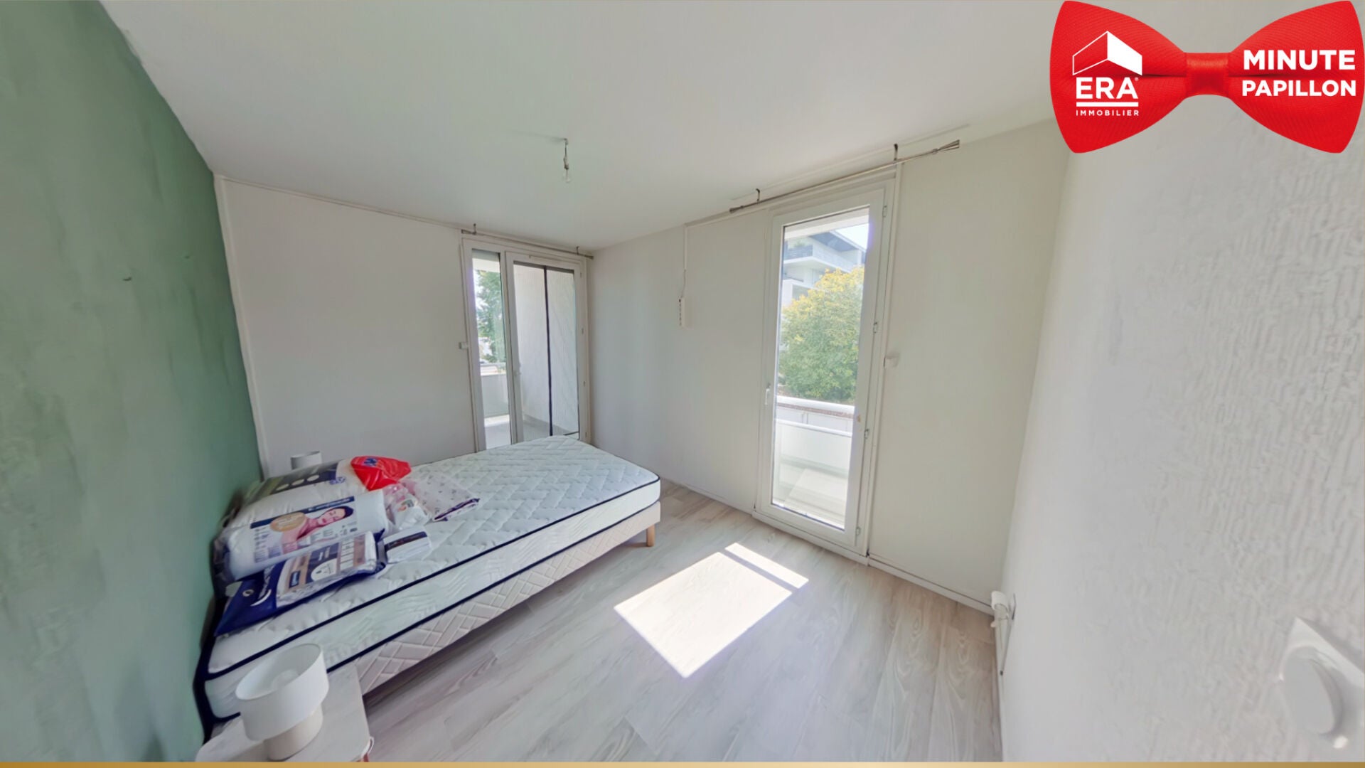 Flat Avenue Roul in Talence