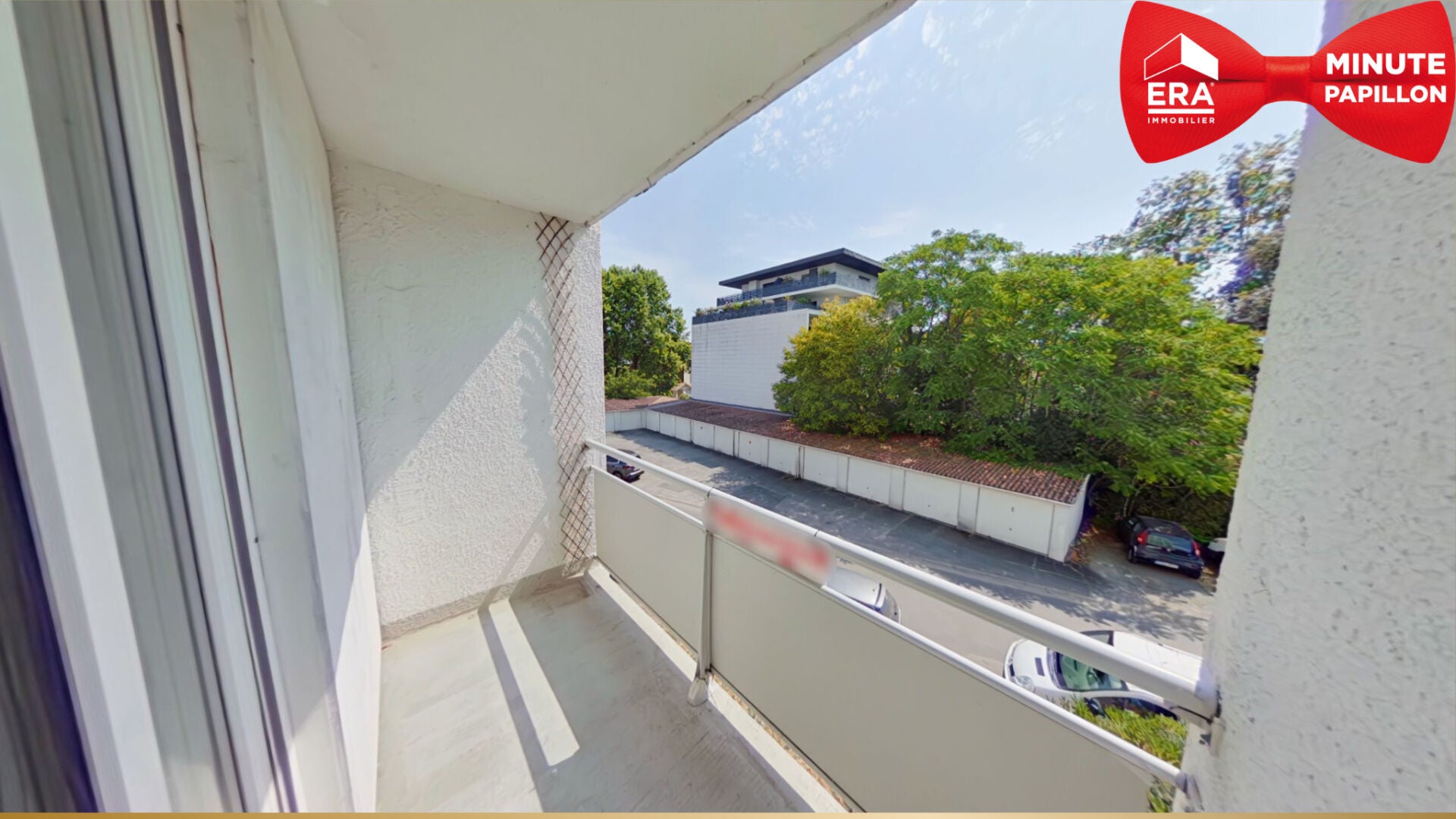 Flat Avenue Roul in Talence