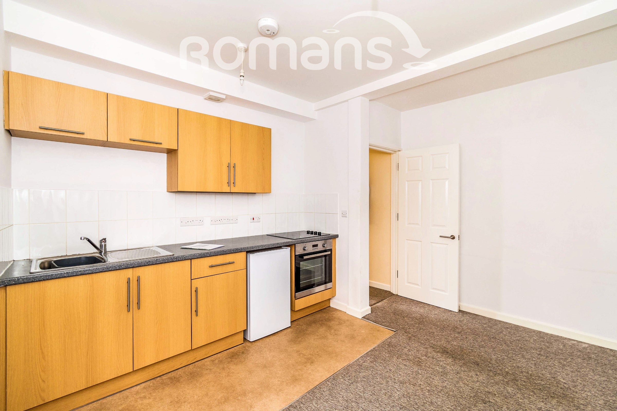 Flat Jewry Street in Winchester