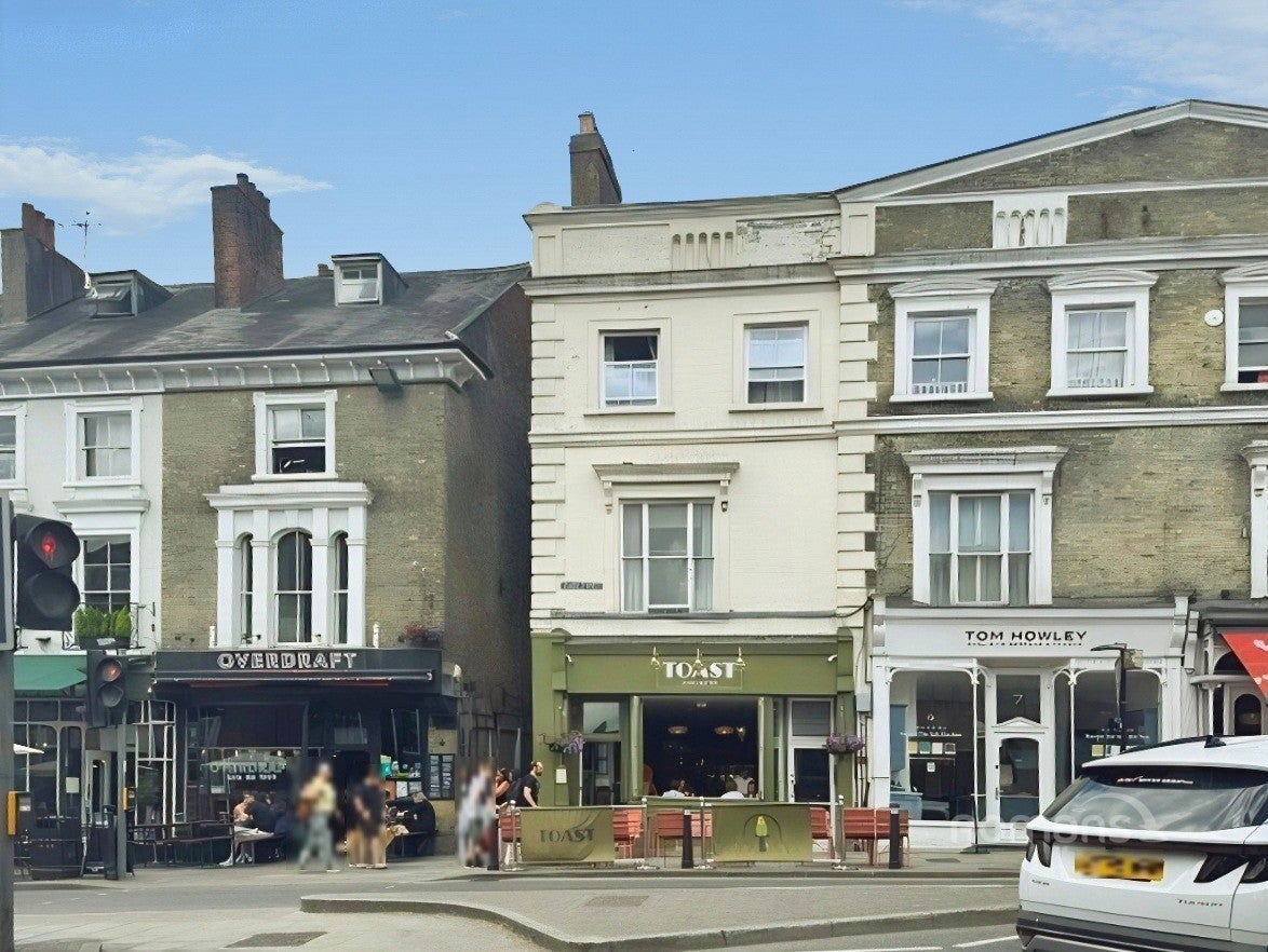Flat Jewry Street in Winchester