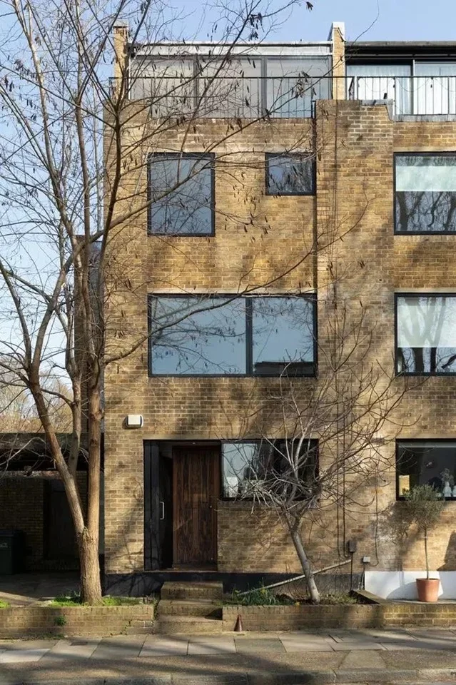 House Park Row in Greater London