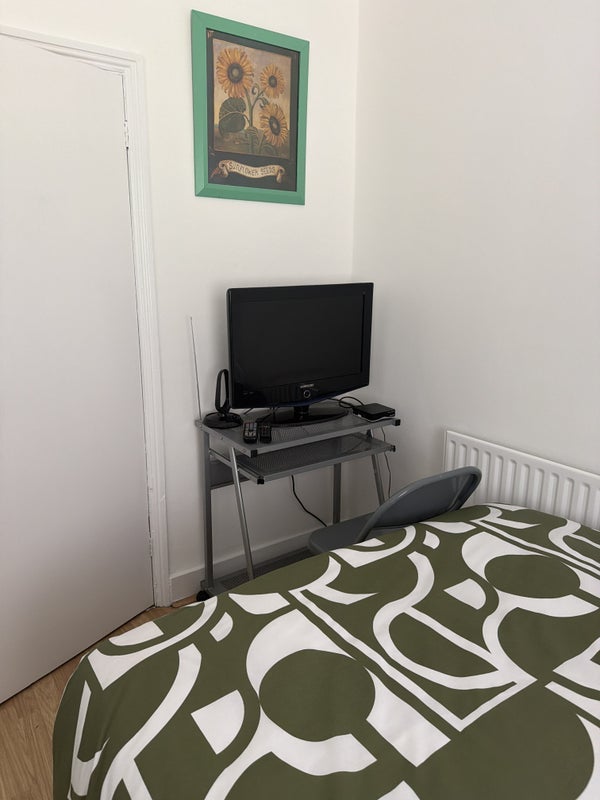 Room Buckthorne Road in Greater London