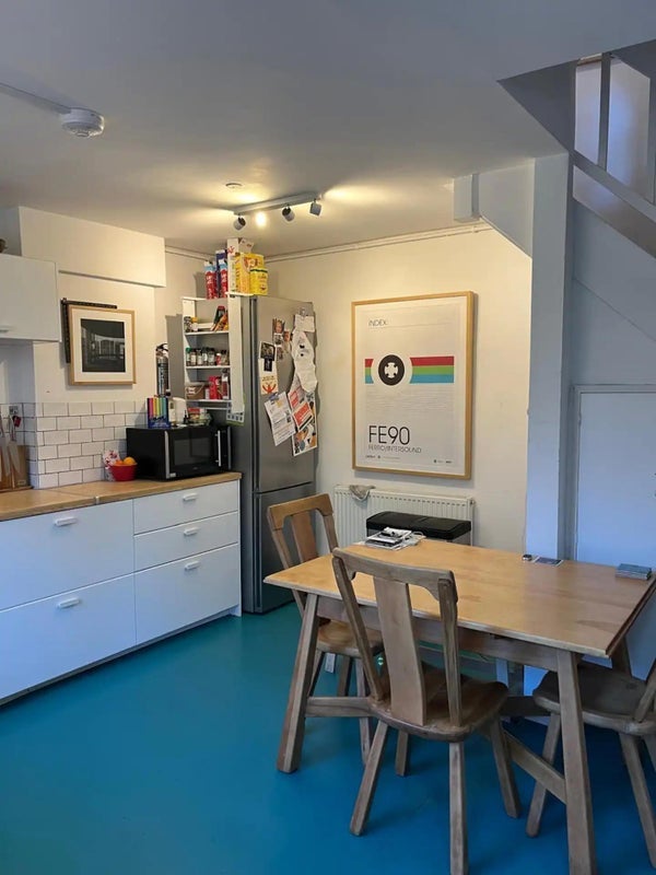 Room Mandeville Street in Greater London