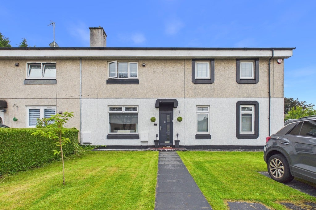 Flat Shafton Place in Glasgow