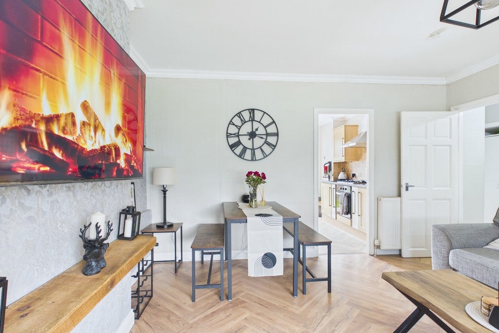 Flat Shafton Place in Glasgow