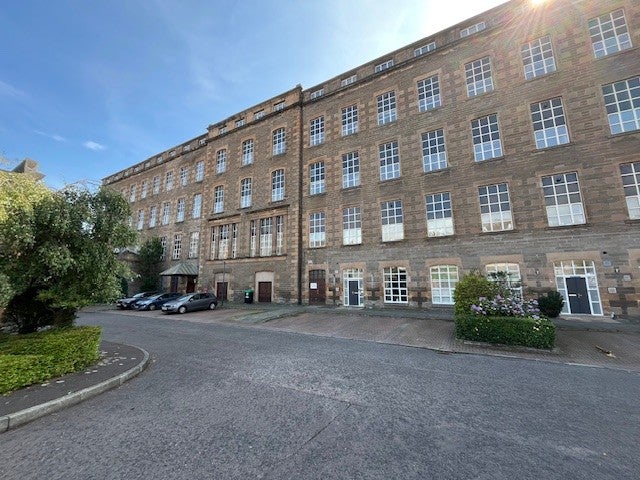 Flat High Mill Court in Dundee