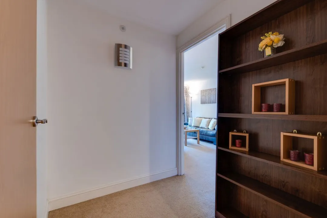 Flat Bingley Court in Canterbury