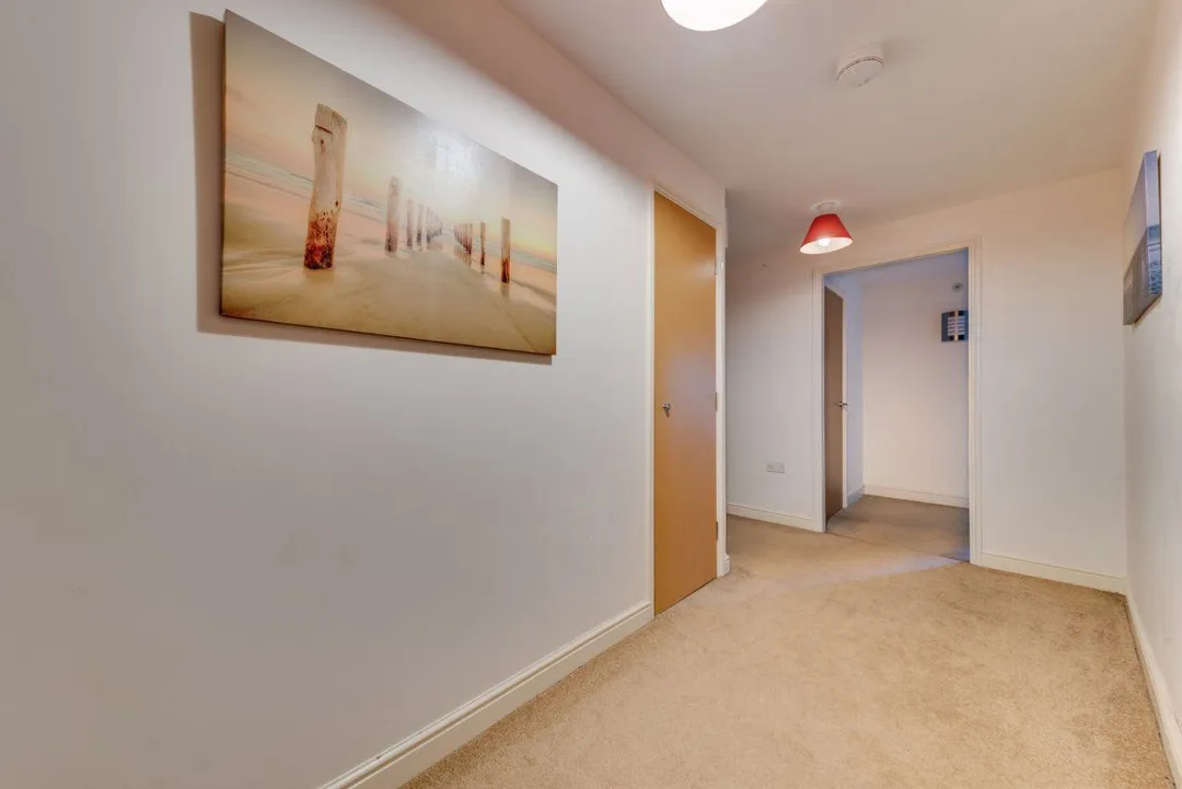 Flat Bingley Court in Canterbury