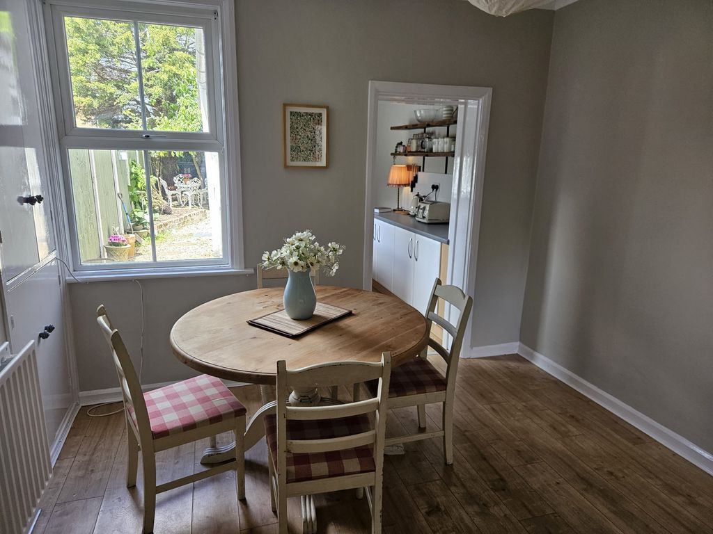 House Nursery Walk in Wolverhampton