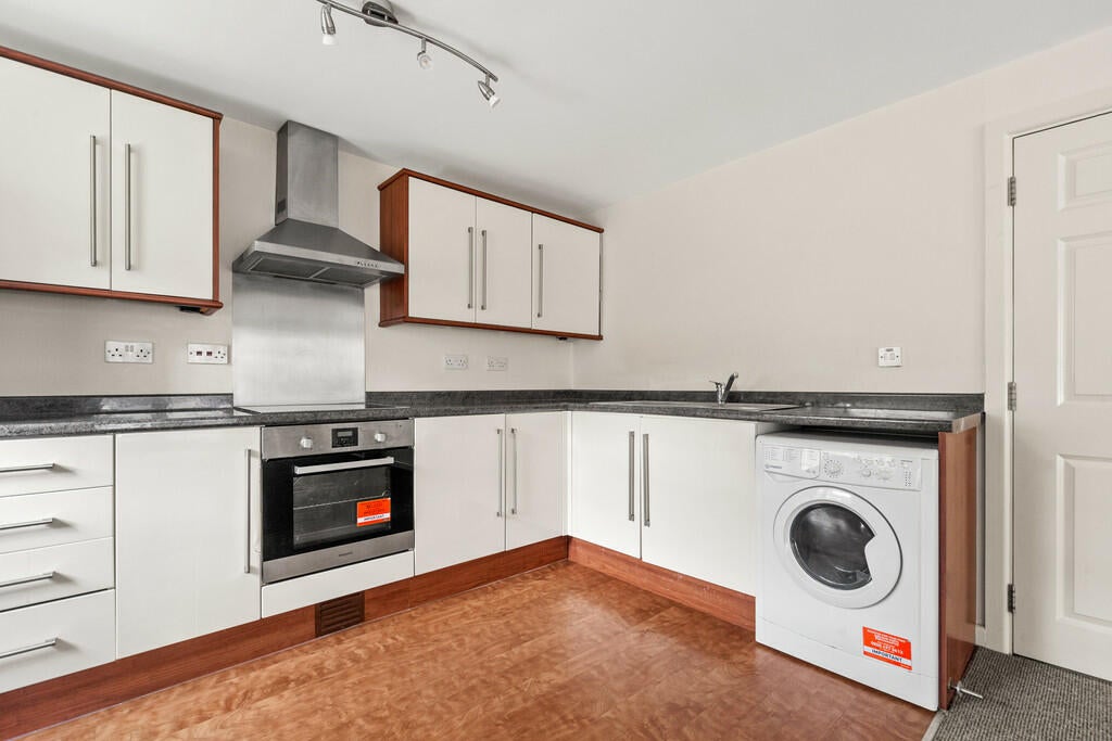 Flat Edridge Road in Greater London