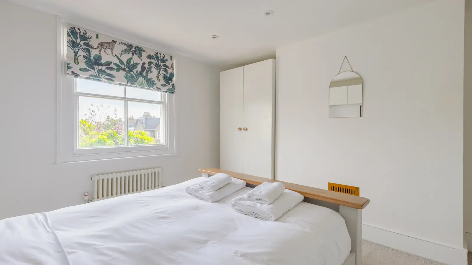 Flat Lower Clapton Road in Greater London