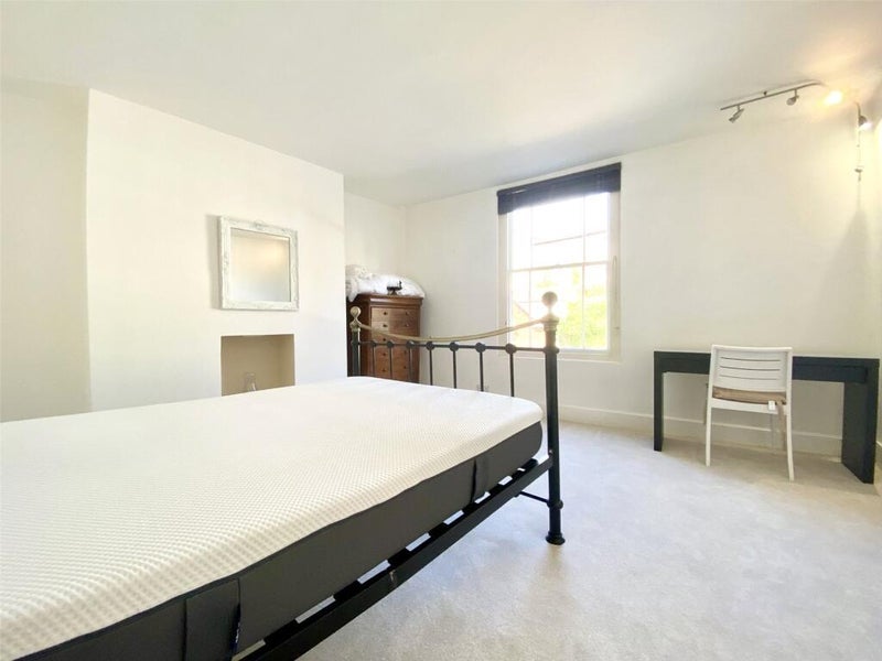 Room Ambra Vale in Bristol