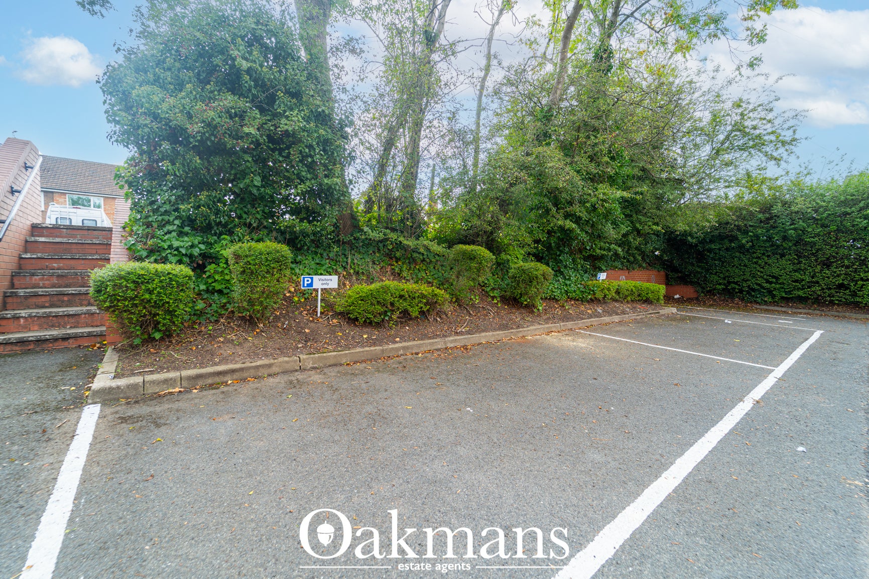 Flat Minworth Close in Redditch