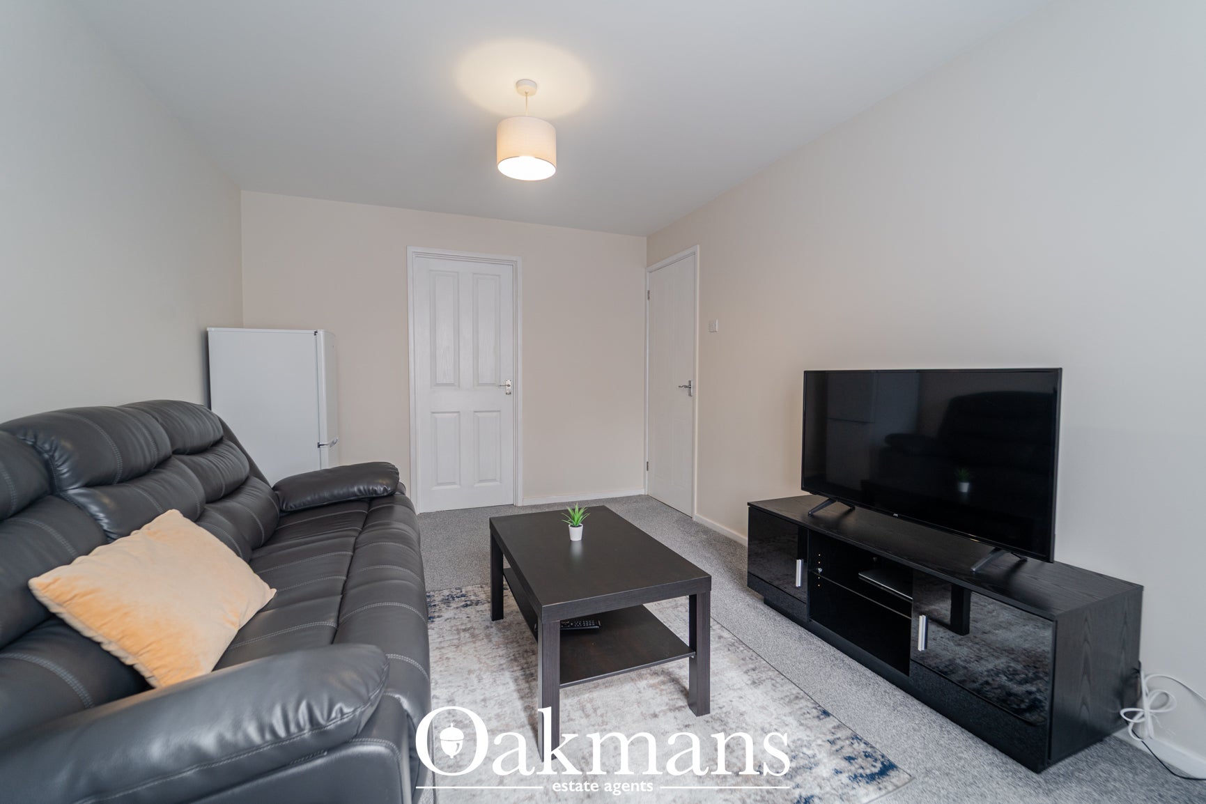 Flat Minworth Close in Redditch