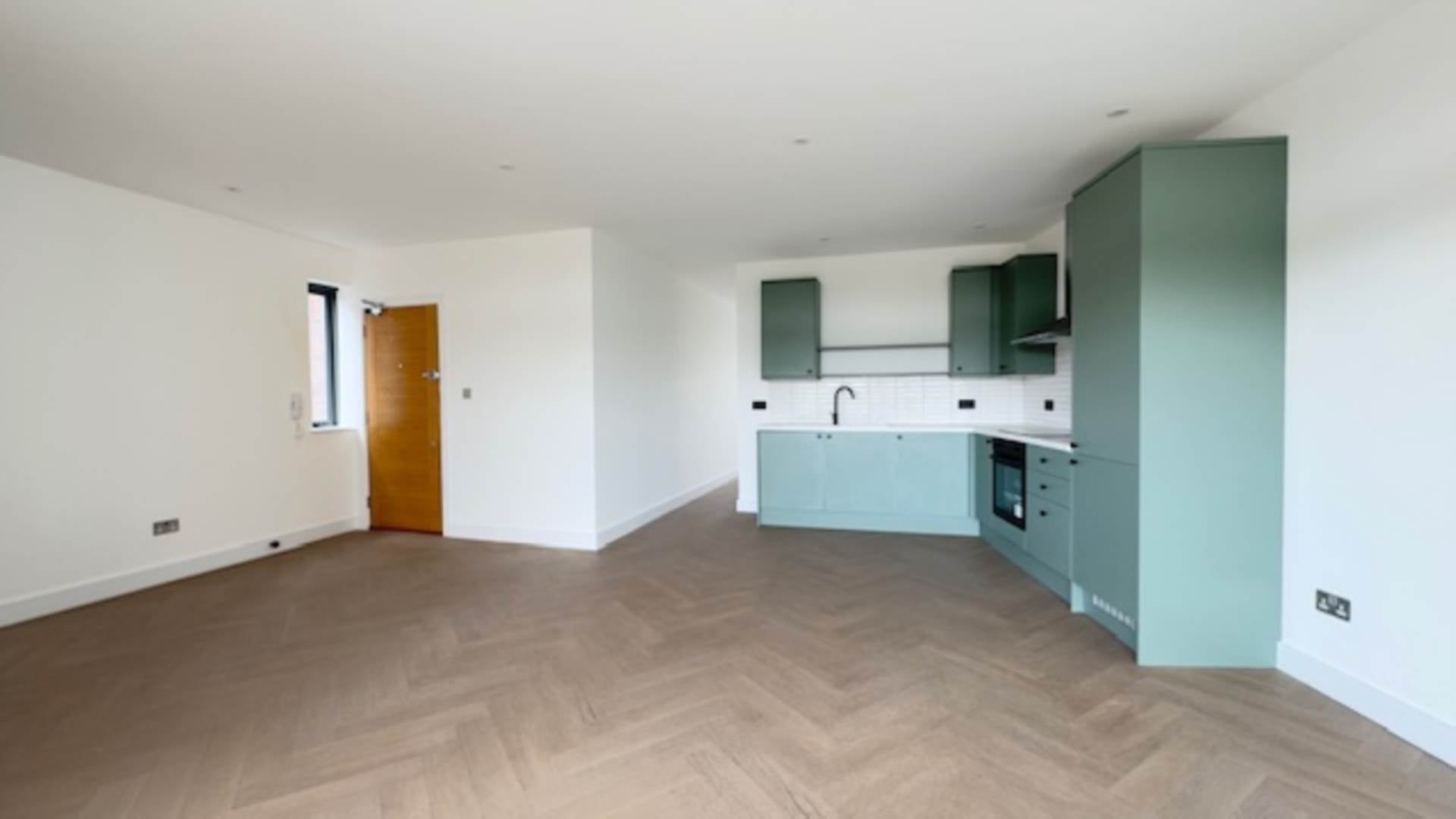 Flat Blackheath Road in Greater London