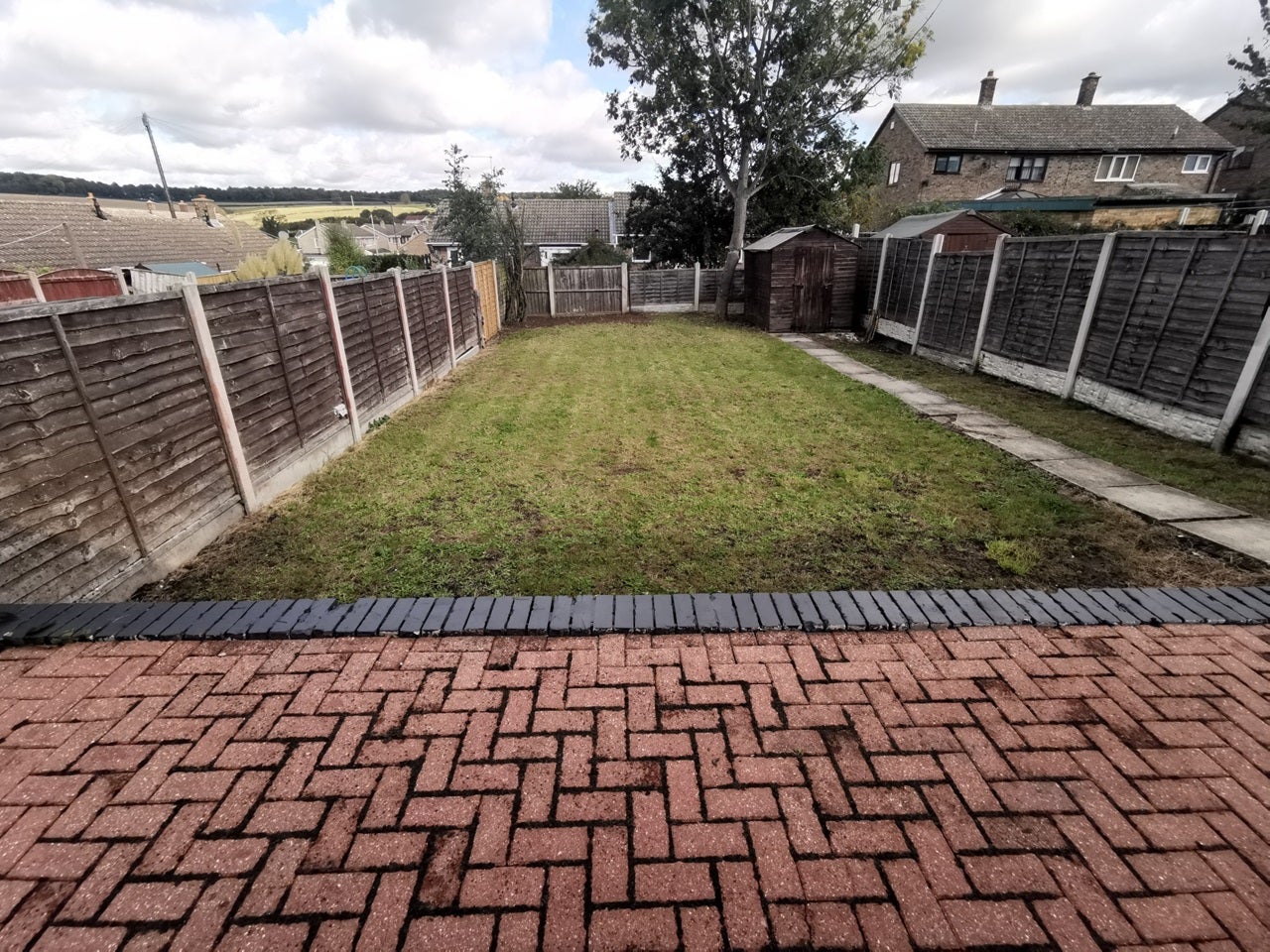 House Cresacre Avenue in Doncaster