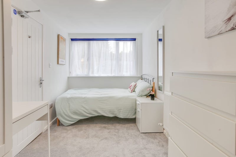 Room Boyd Close in East Hertfordshire