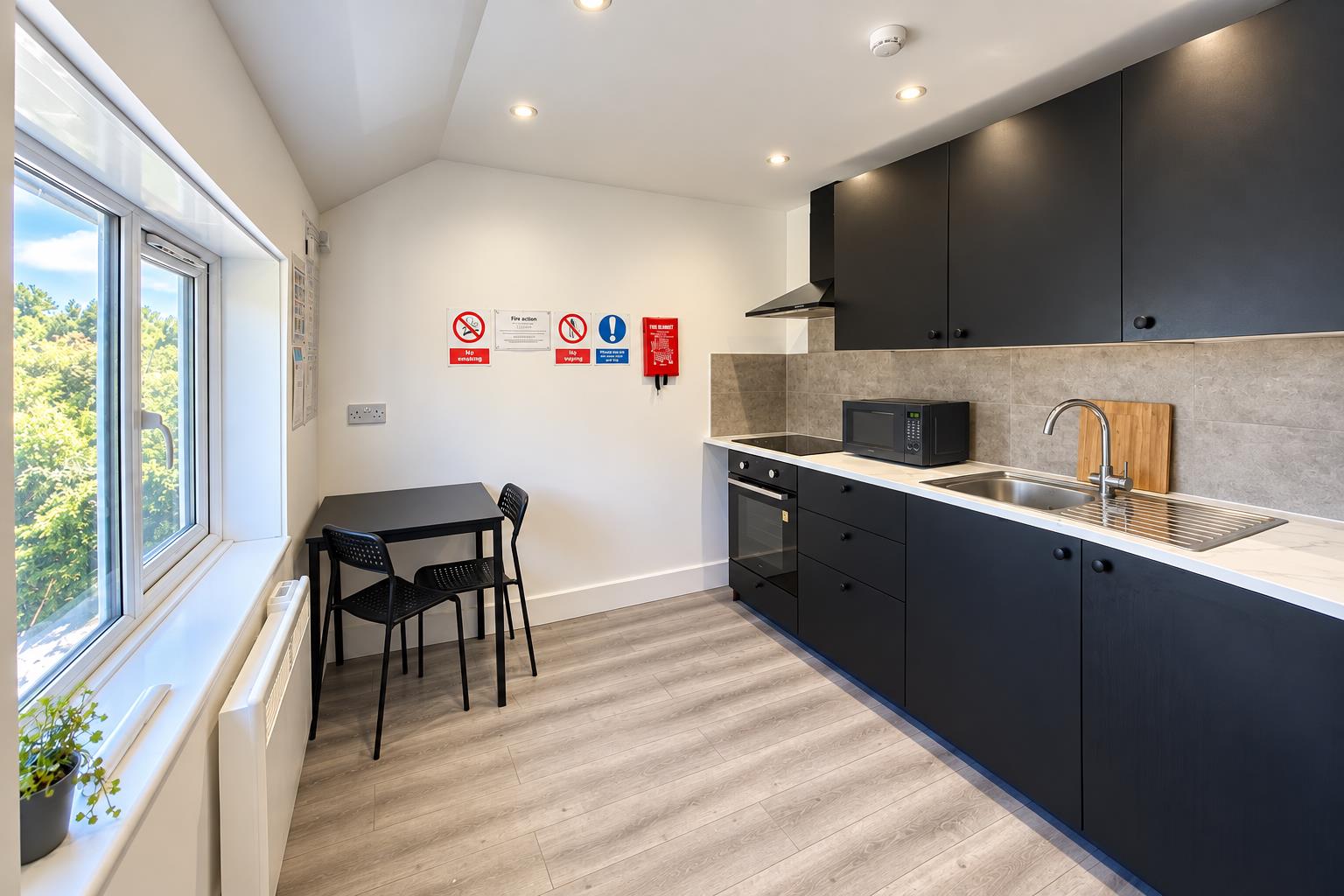 Room Coopers End Road in Uttlesford
